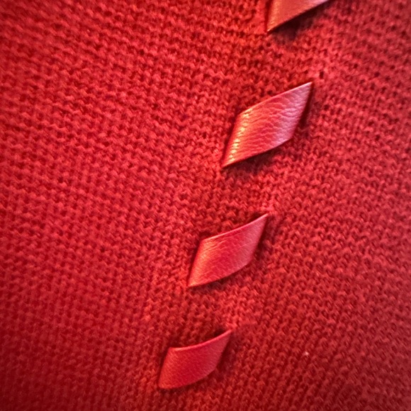 Patricia Nash Maroon Hand Laced Open Sleeve Cape New One Size - Picture 4 of 16